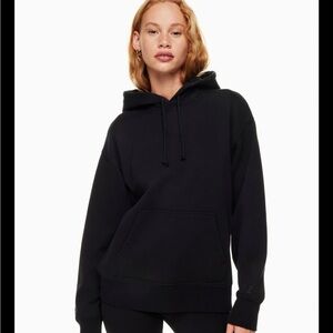 Aritzia TNA Cozy Fleece Boyfriend  Black Hoodie